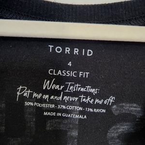 Torrid Black Tee short sleeves- size 4